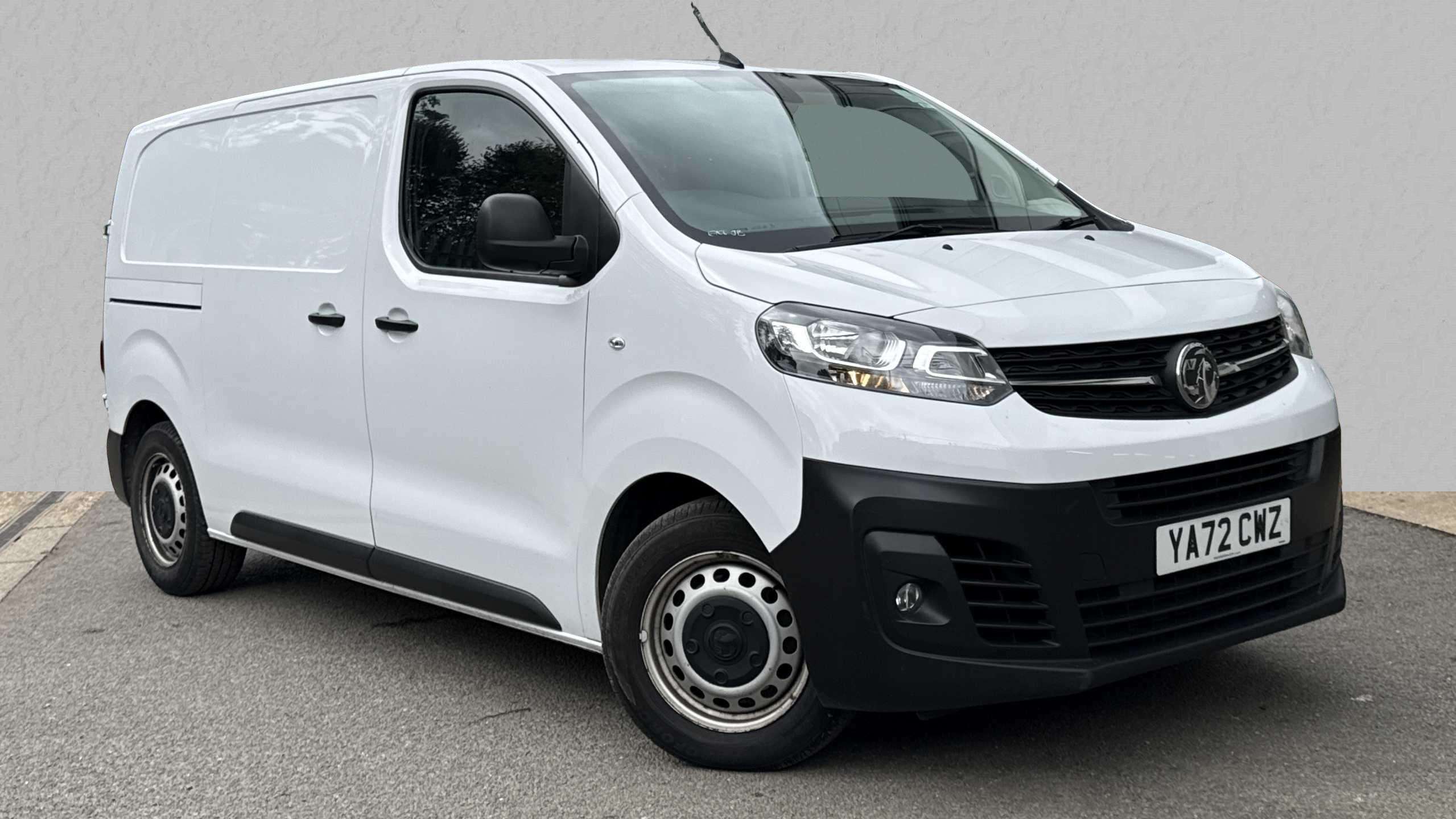 Main listing image - Vauxhall Vivaro