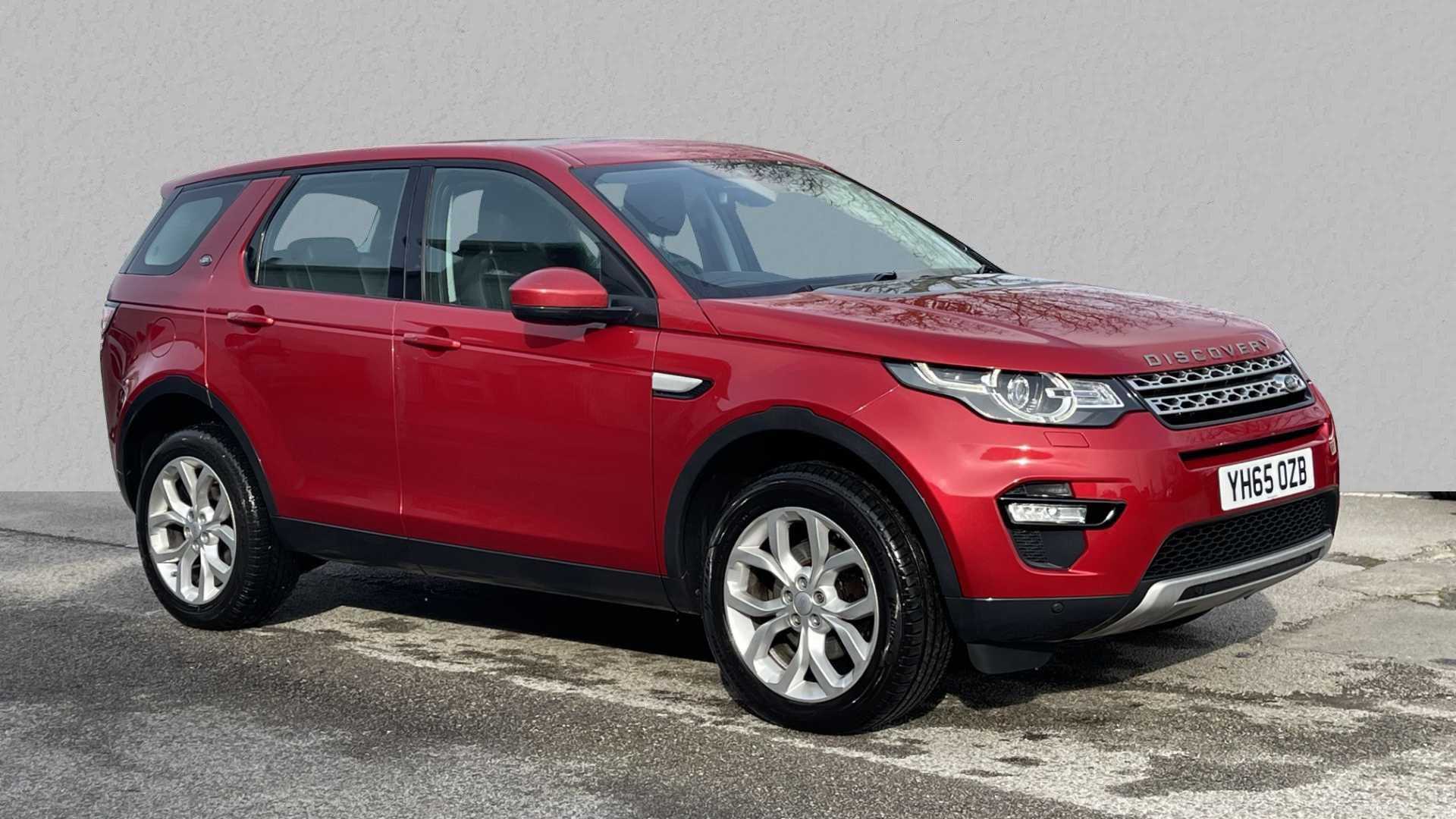 Main listing image - Land Rover Discovery Sport