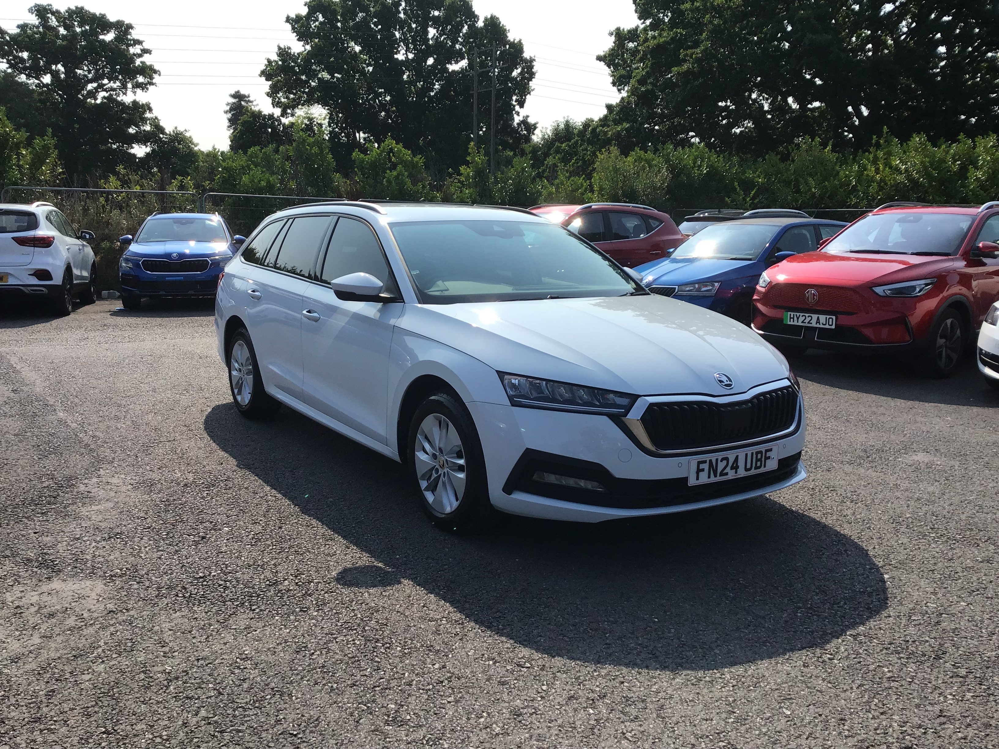 Main listing image - Skoda Octavia Estate