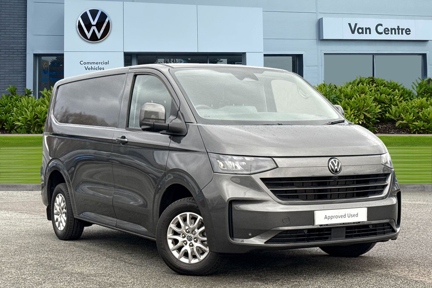 Main listing image - Volkswagen Transporter
