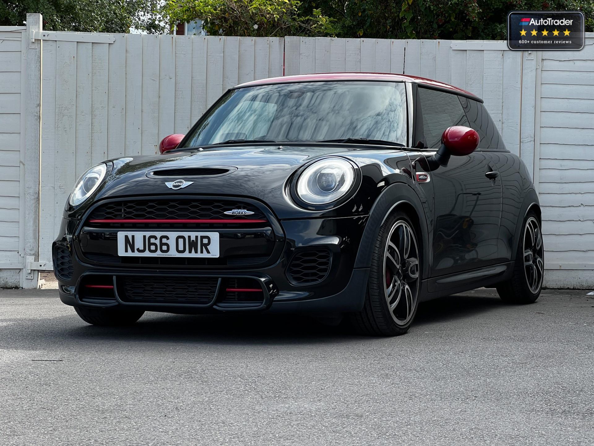 Main listing image - MINI Hatchback