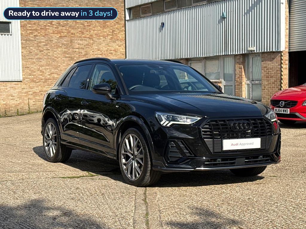 Main listing image - Audi Q3