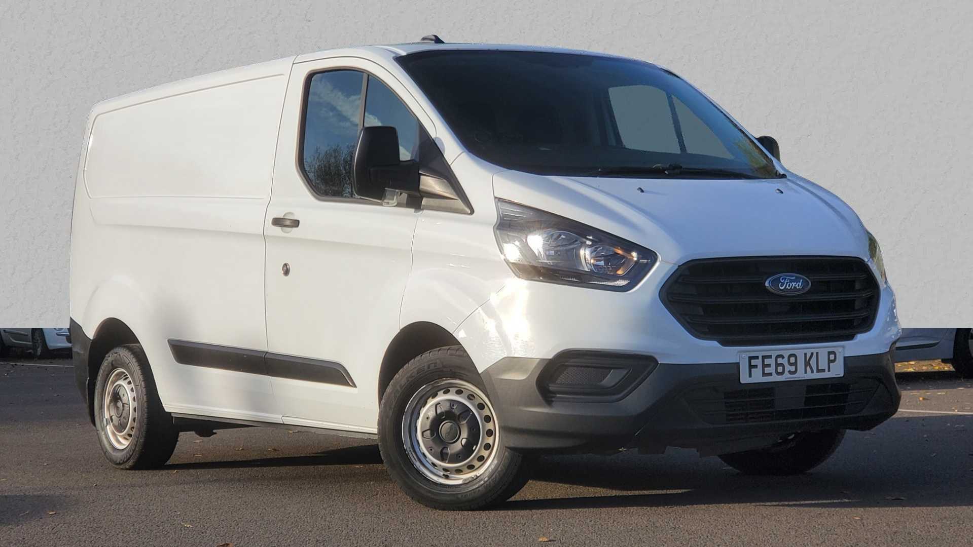 Main listing image - Ford Transit Custom