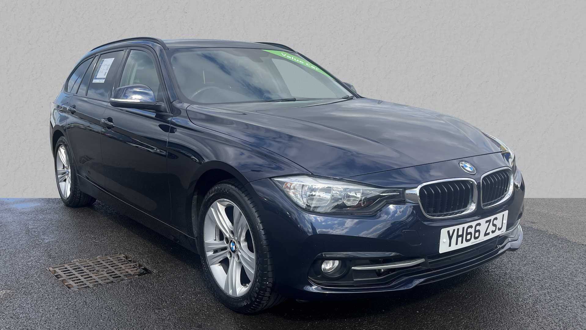 Main listing image - BMW 3 Series Touring