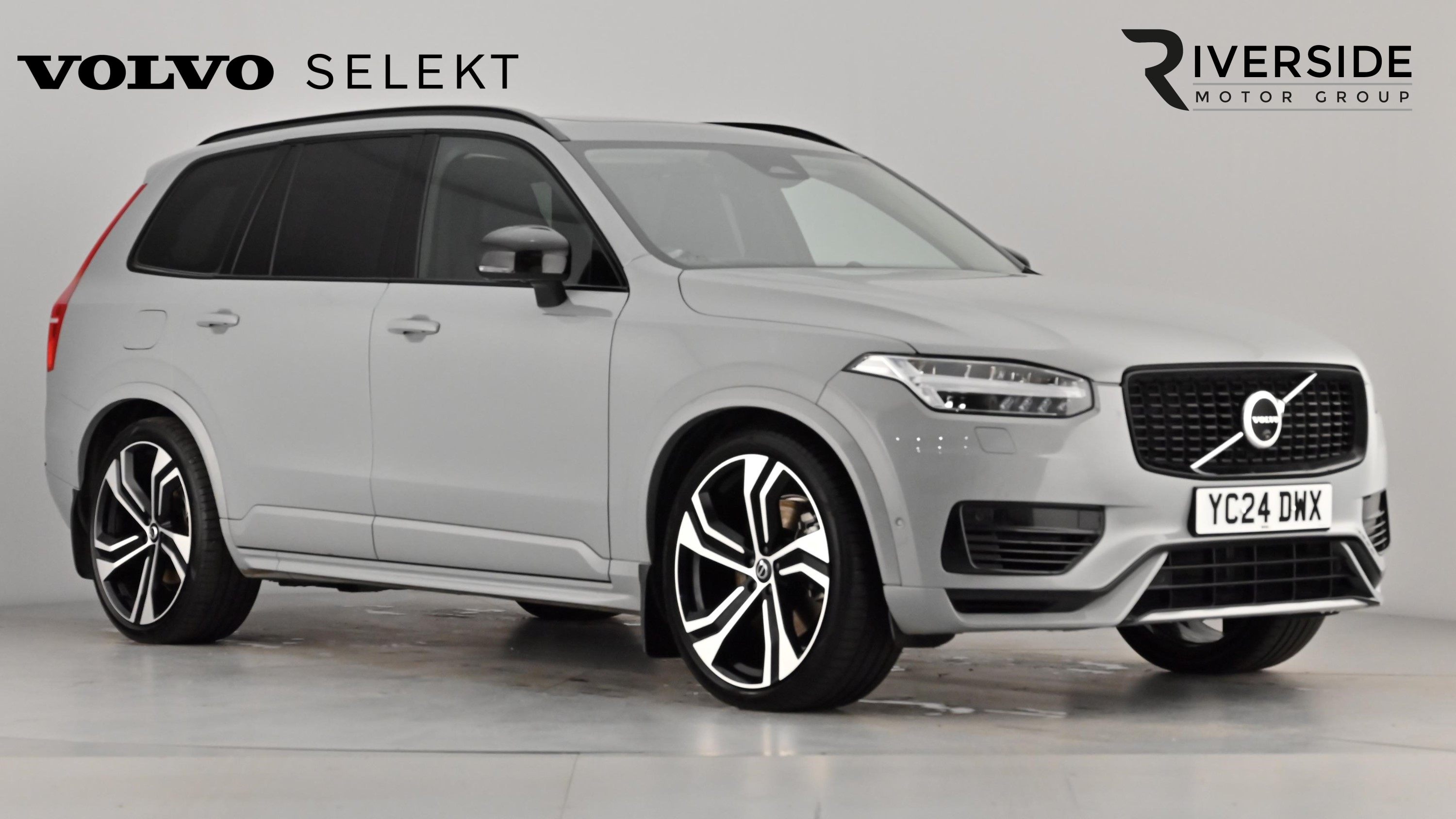 Main listing image - Volvo XC90