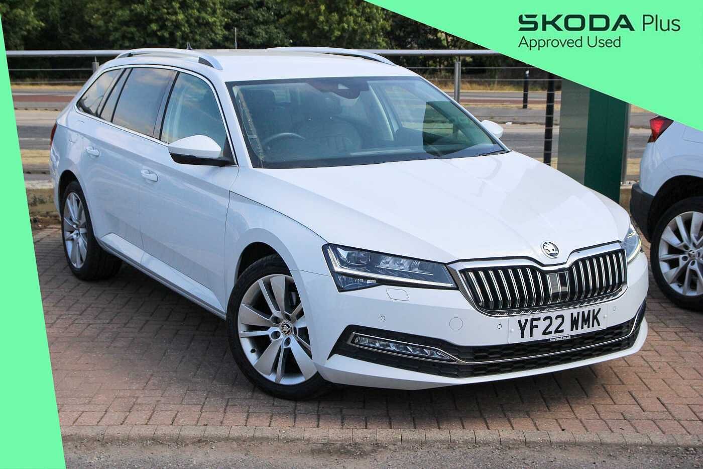 Main listing image - Skoda Superb