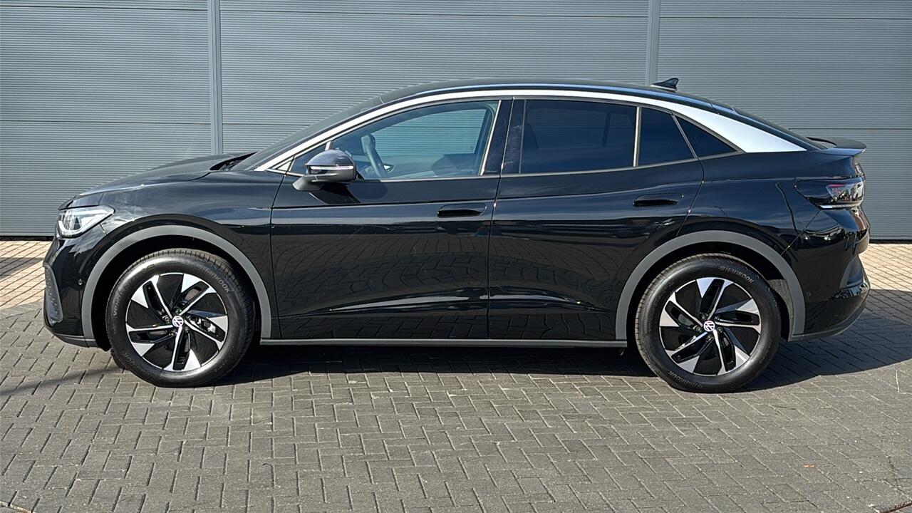 Main listing image - Volkswagen ID.5