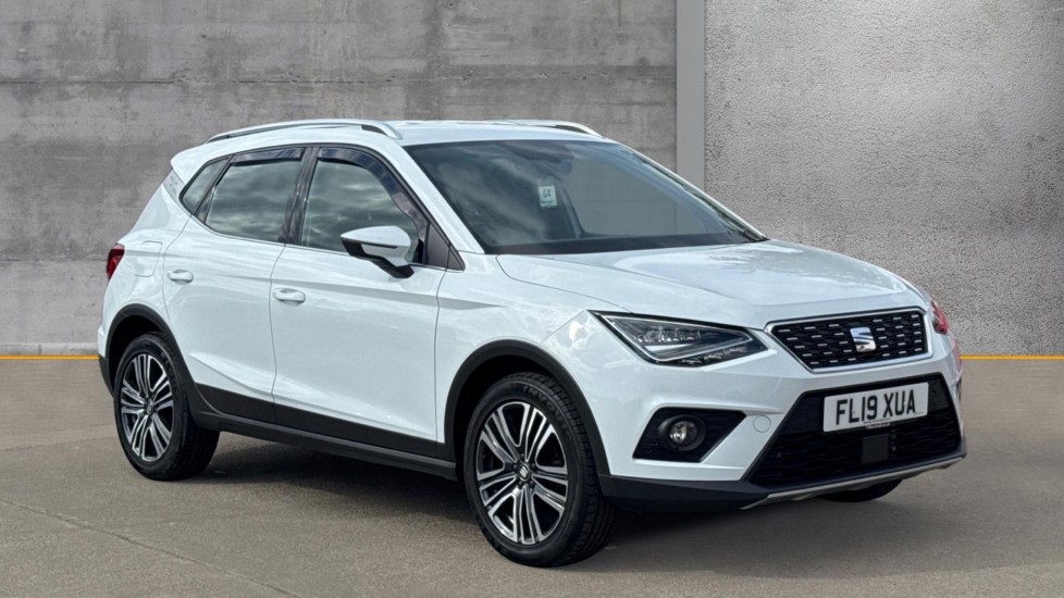 Main listing image - SEAT Arona