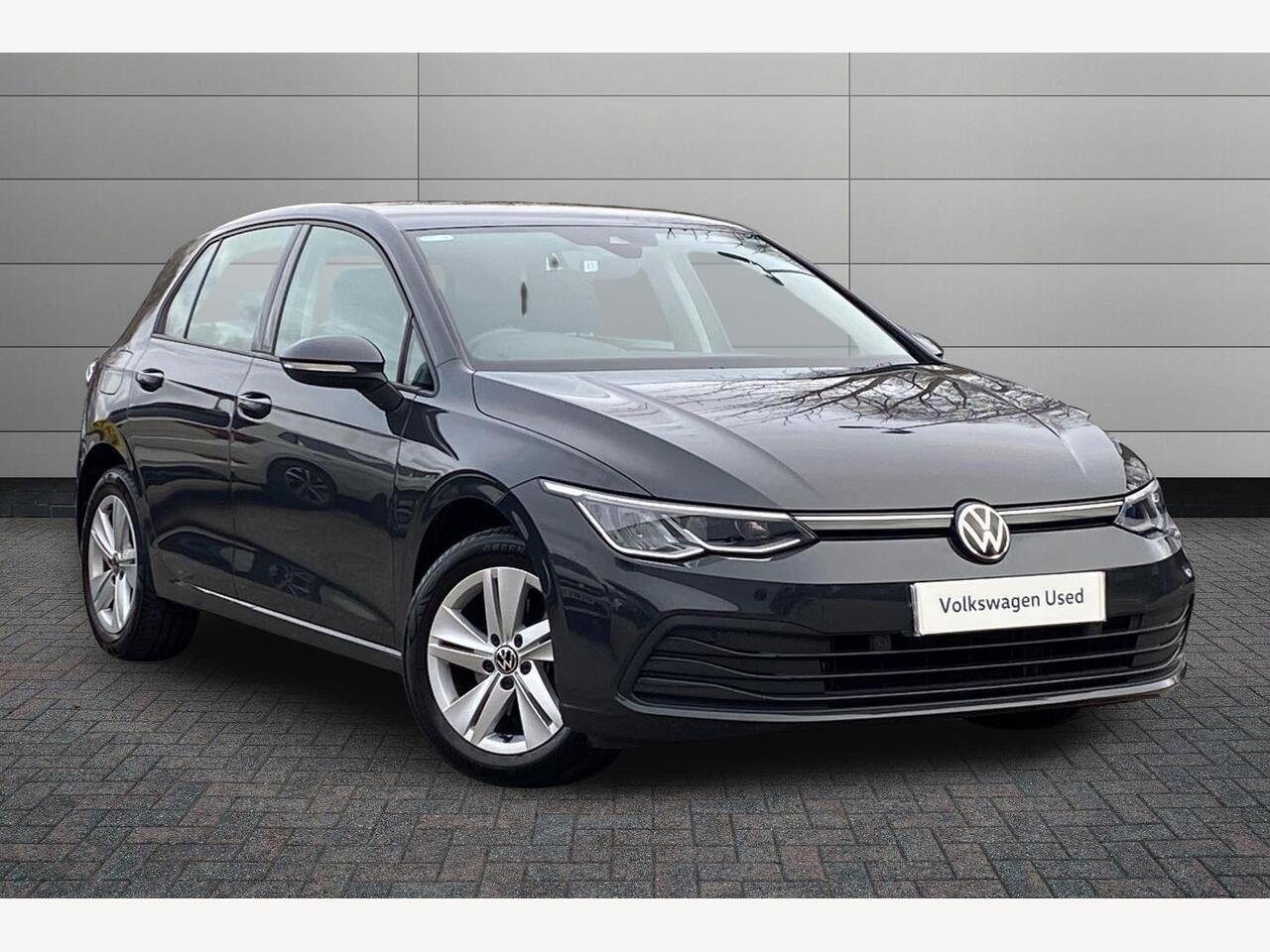 Main listing image - Volkswagen Golf