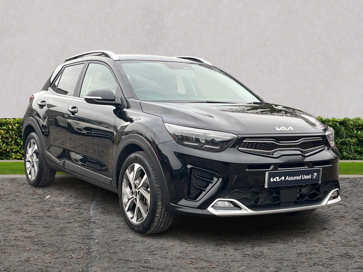 Main listing image - Kia Stonic