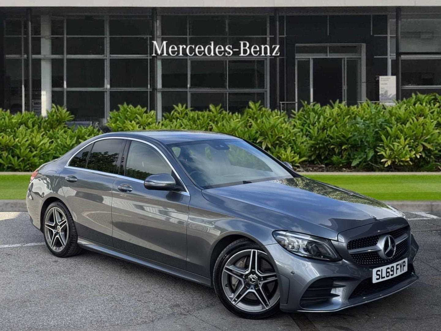 Main listing image - Mercedes-Benz C-Class