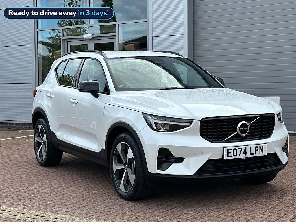 Main listing image - Volvo XC40