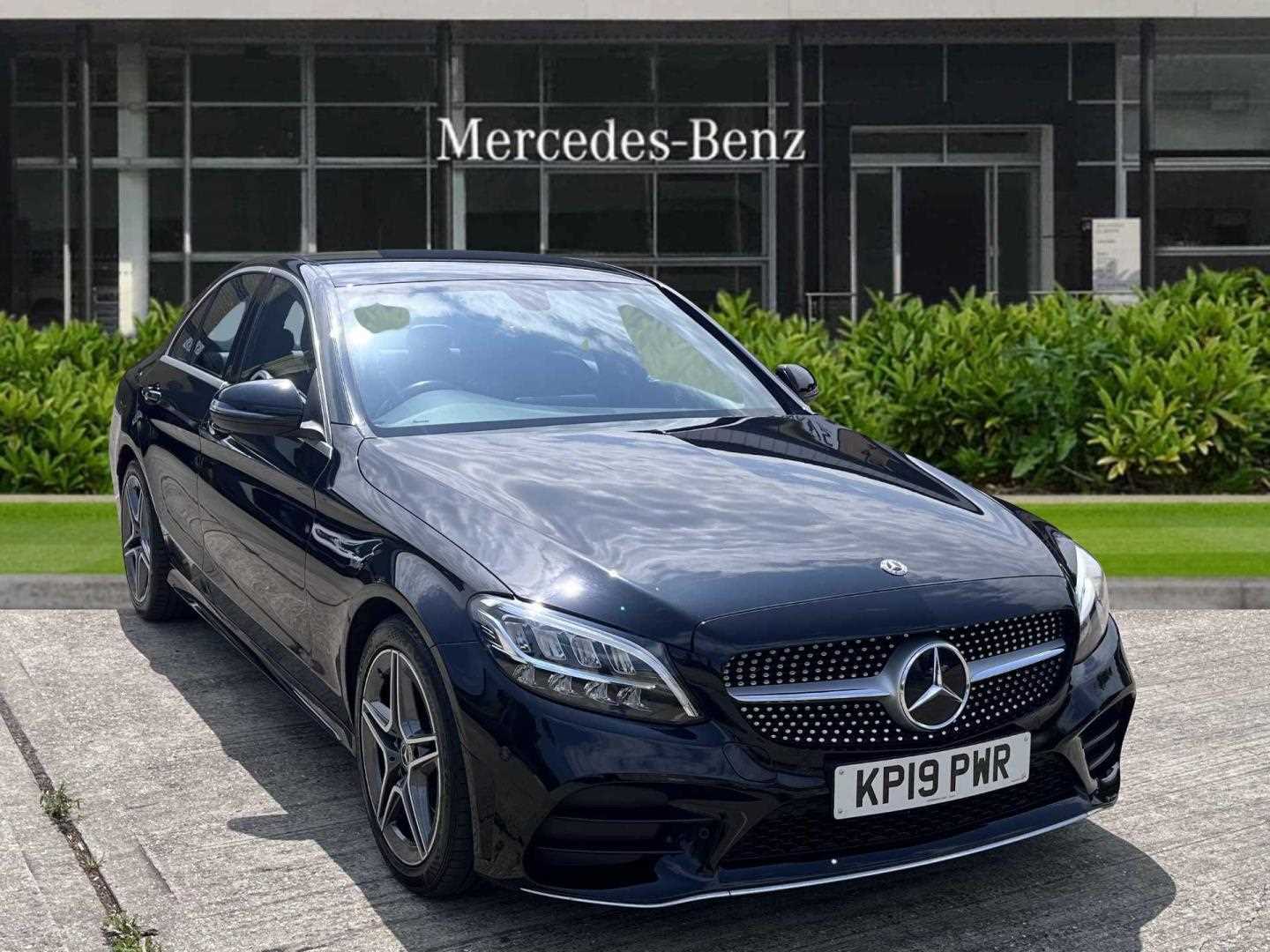 Main listing image - Mercedes-Benz C-Class