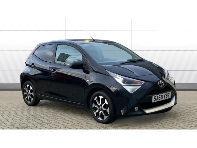 Main listing image - Toyota Aygo