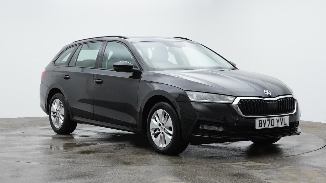 Main listing image - Skoda Octavia Estate