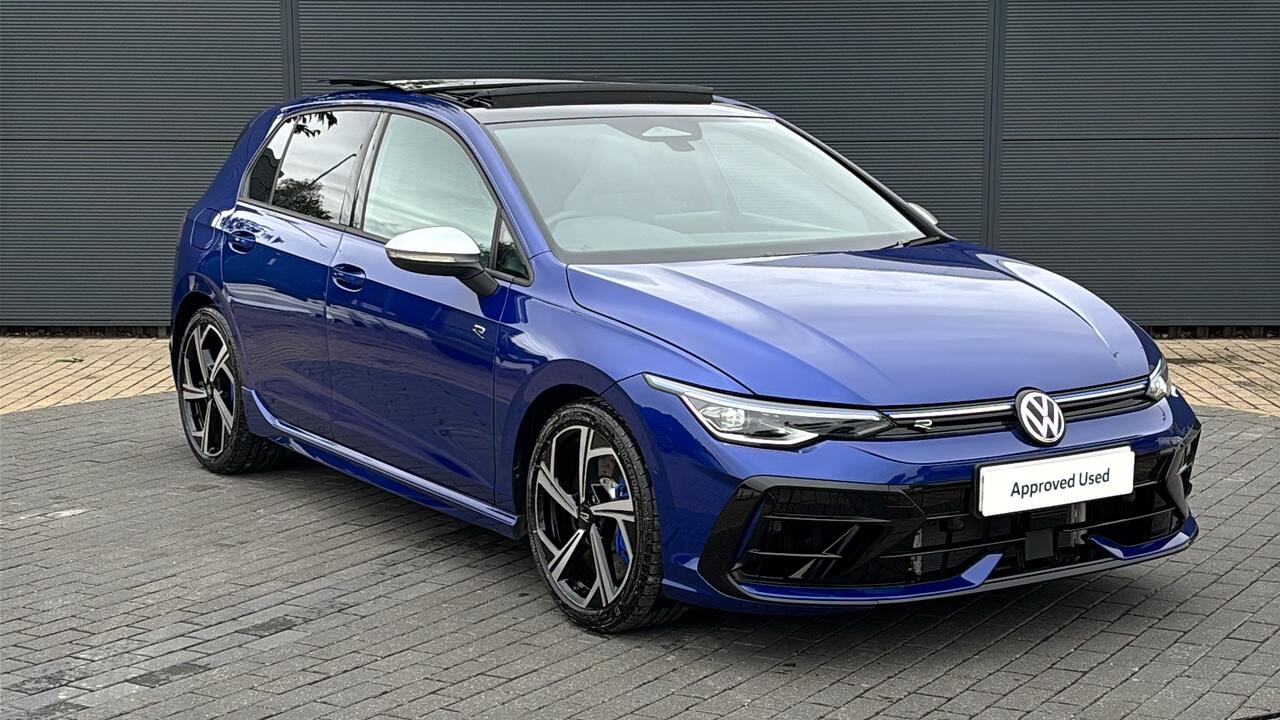 Main listing image - Volkswagen Golf