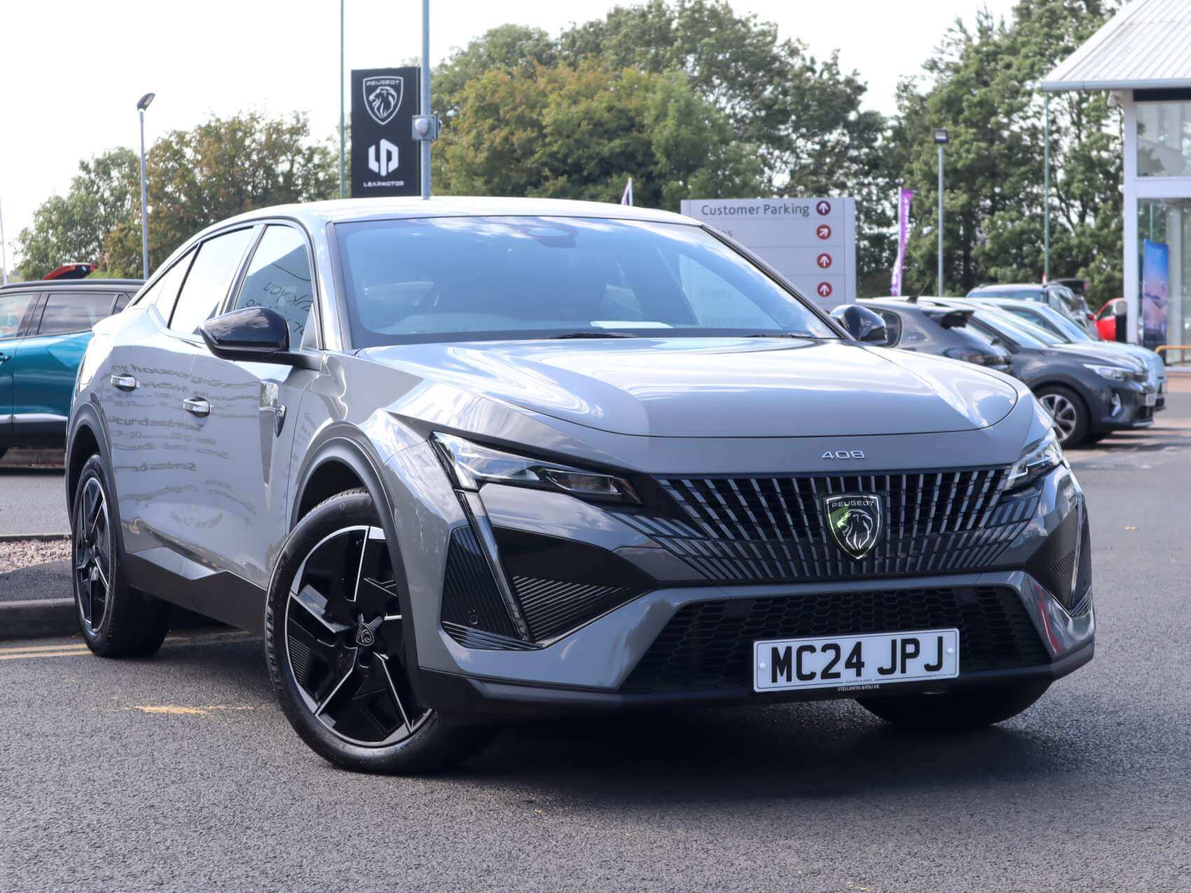 Main listing image - Peugeot 408