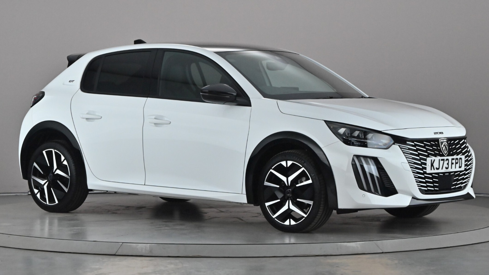 Main listing image - Peugeot 208