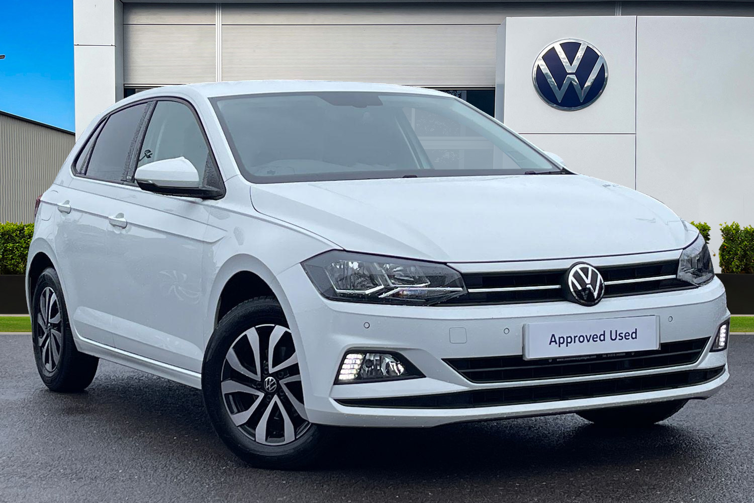 Main listing image - Volkswagen Polo