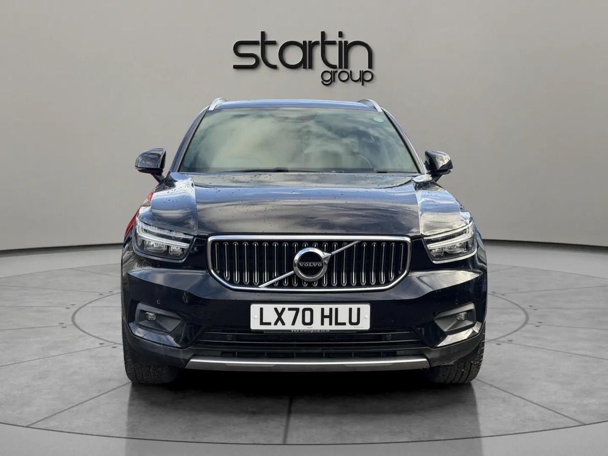 Main listing image - Volvo XC40