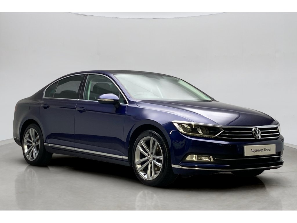 Main listing image - Volkswagen Passat