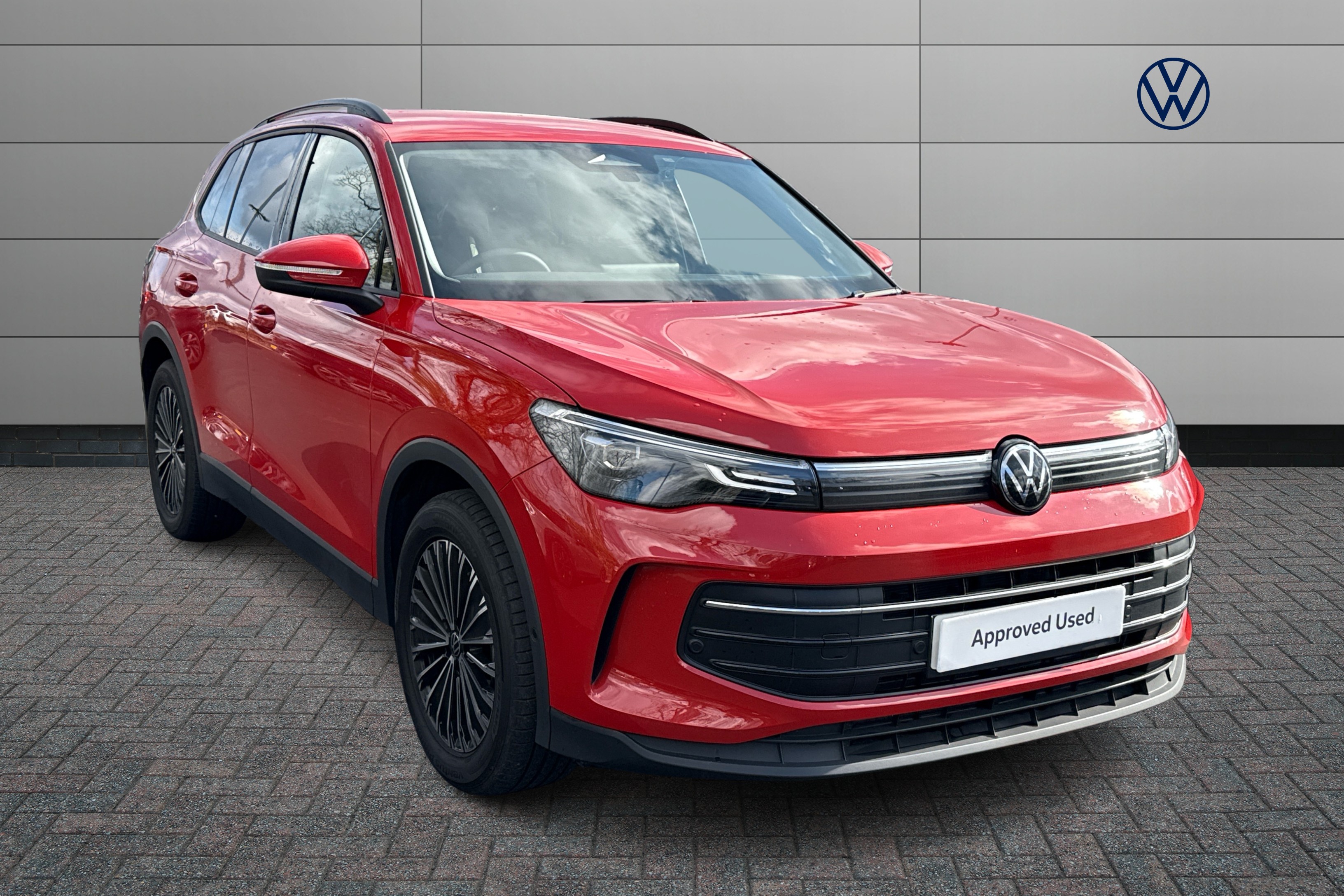 Main listing image - Volkswagen Tiguan