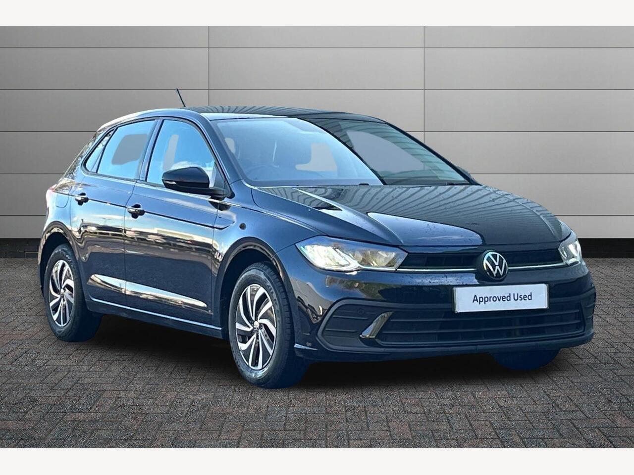Main listing image - Volkswagen Polo