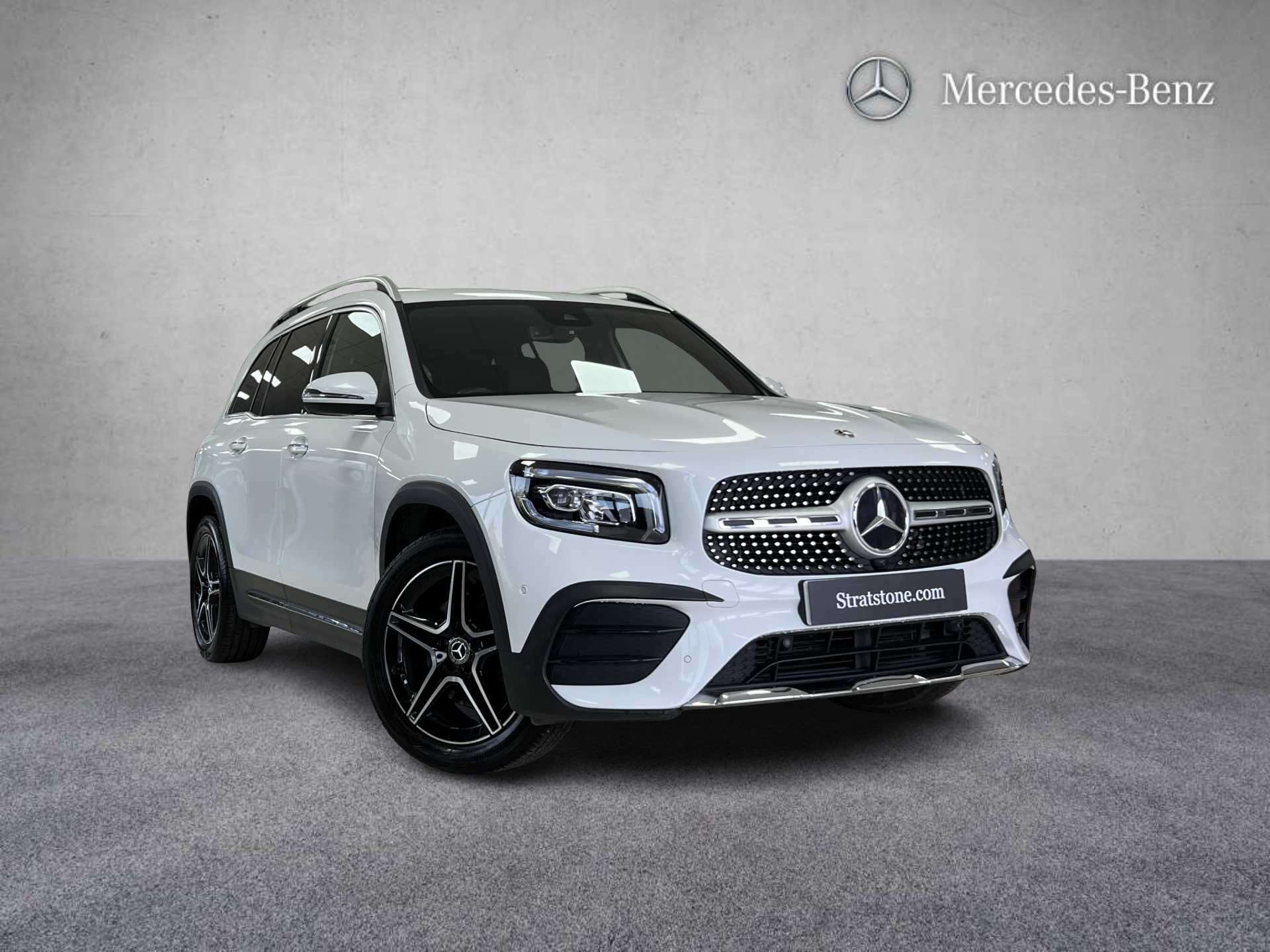 Main listing image - Mercedes-Benz GLB