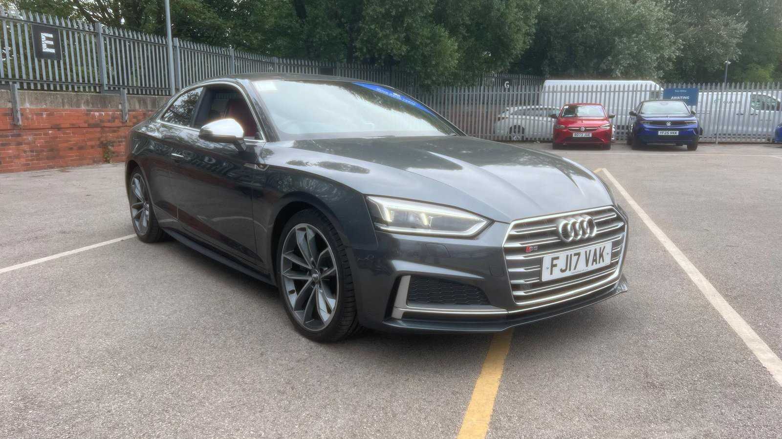 Main listing image - Audi S5