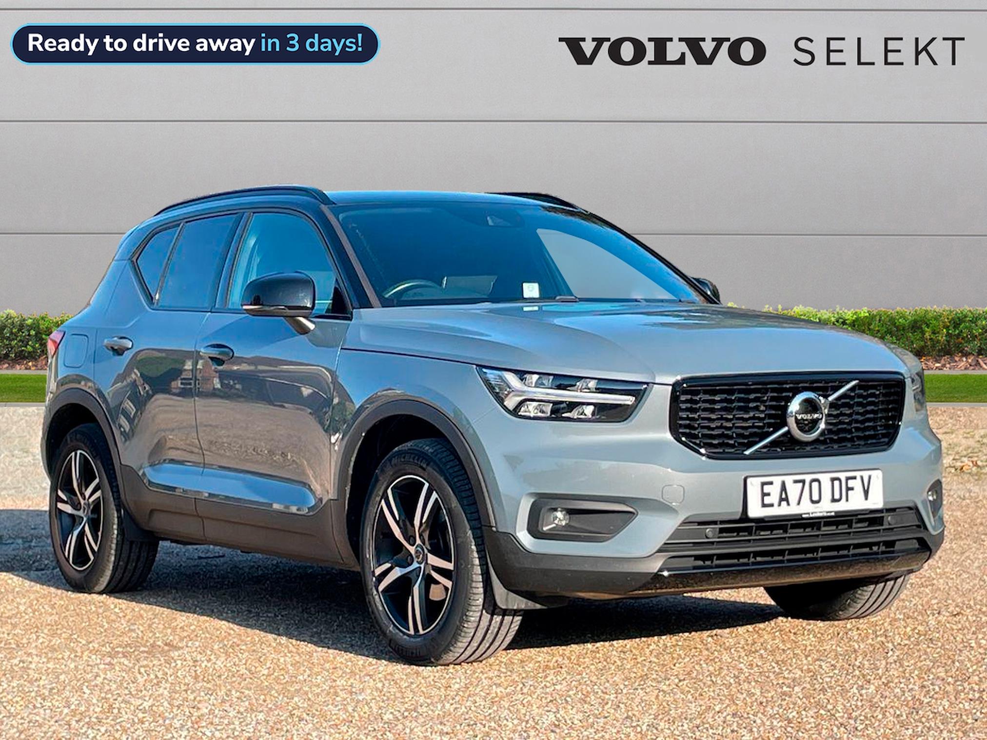 Main listing image - Volvo XC40