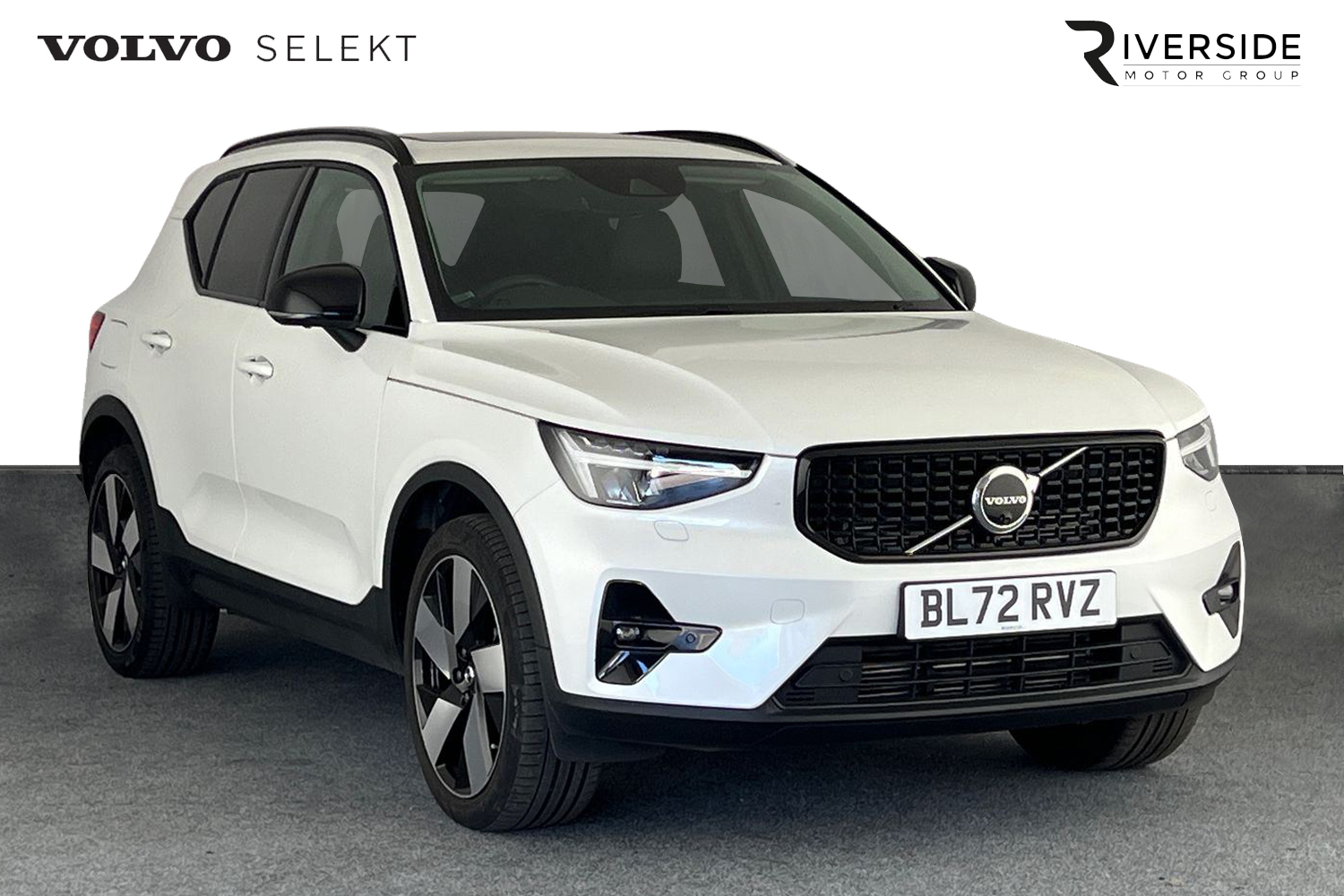 Main listing image - Volvo XC40 Recharge