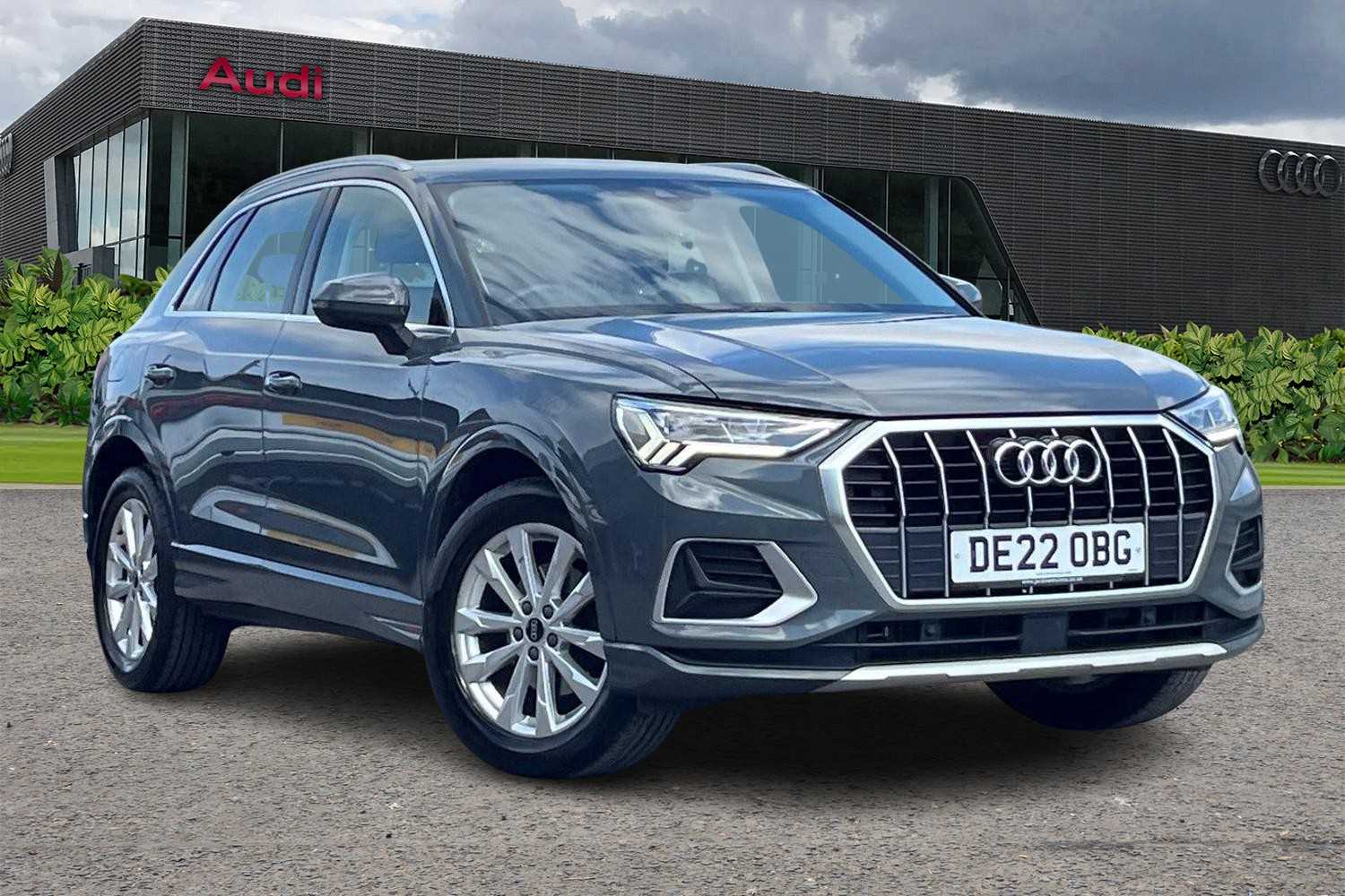 Main listing image - Audi Q3