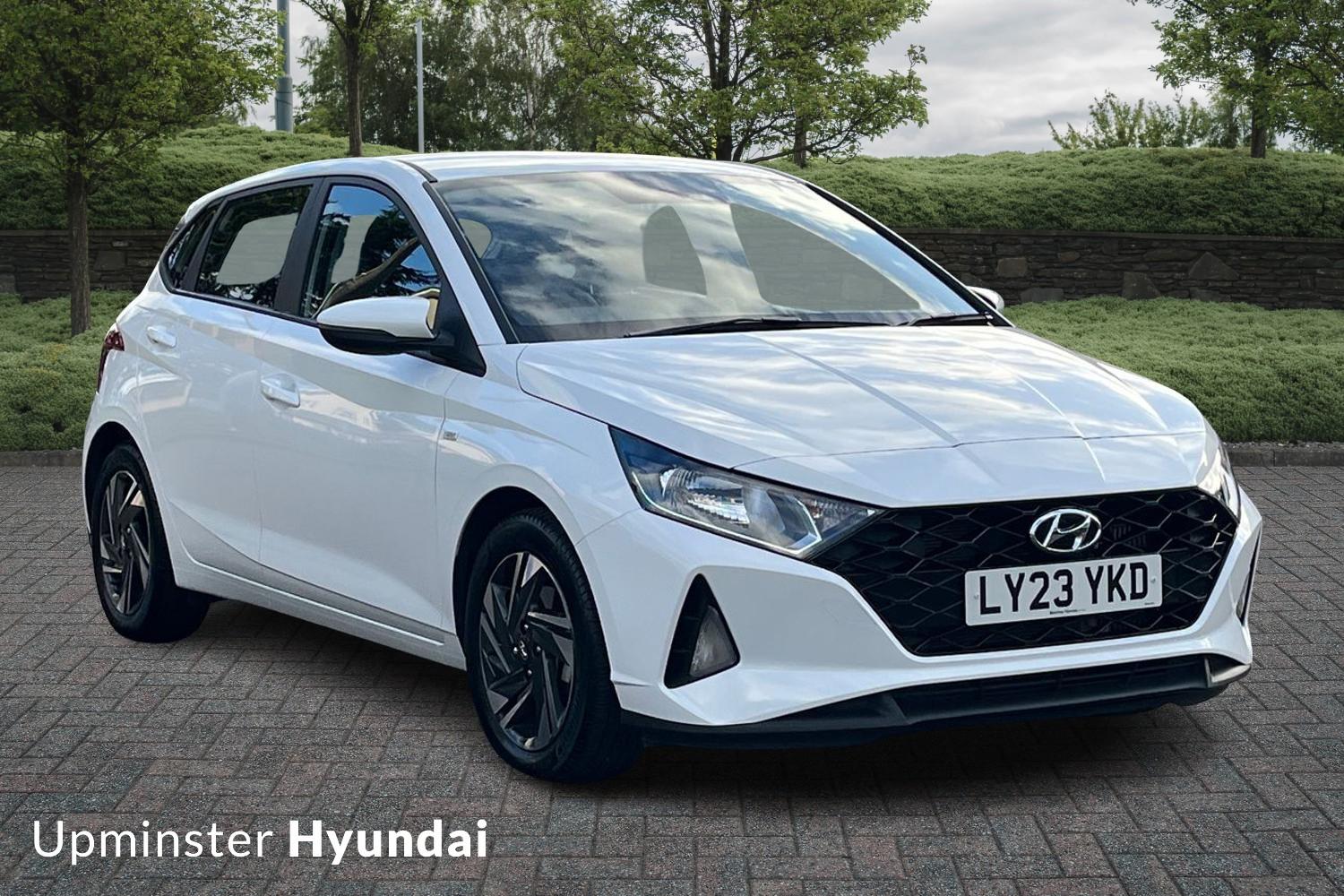 Main listing image - Hyundai i20