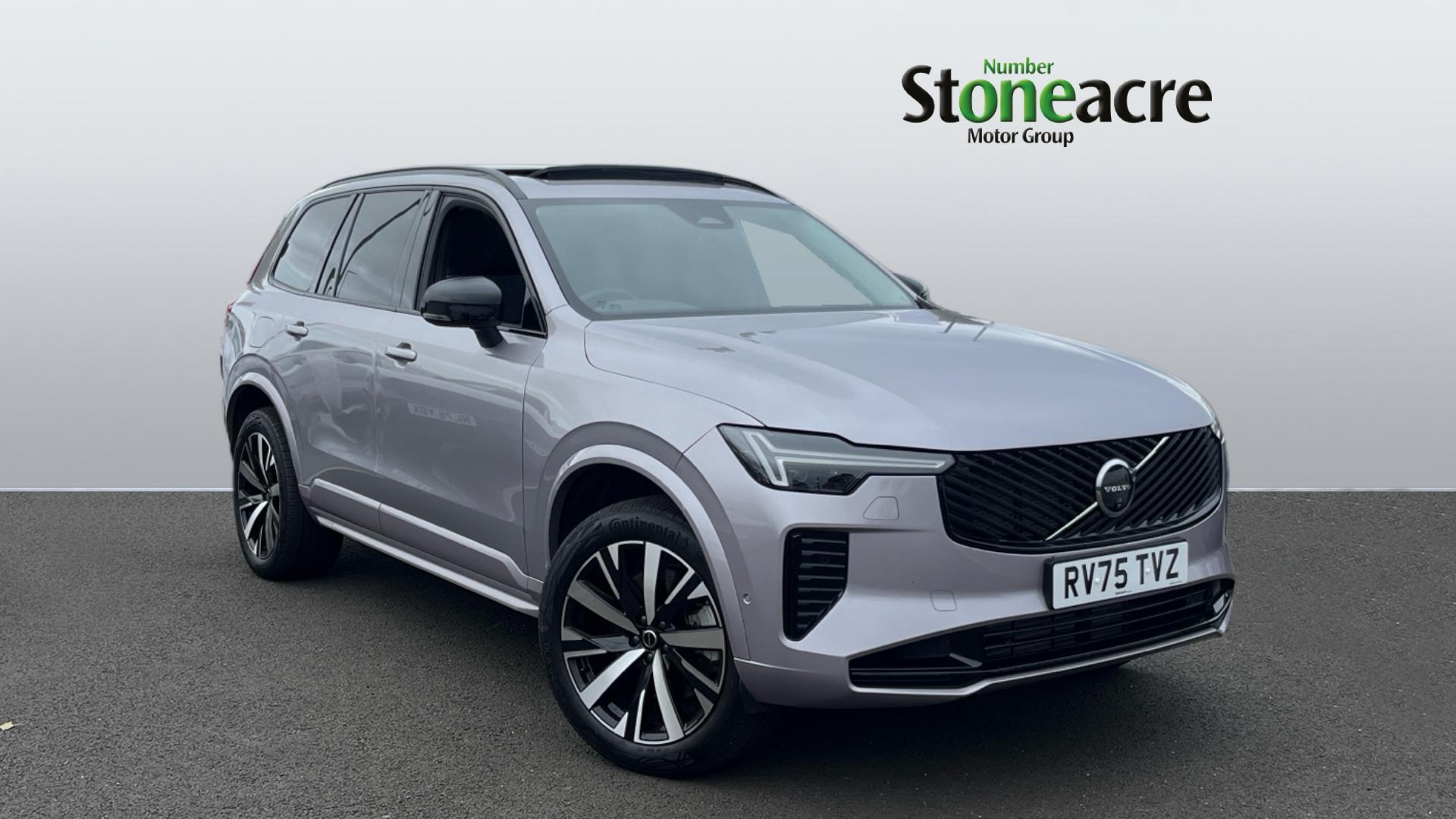 Main listing image - Volvo XC90
