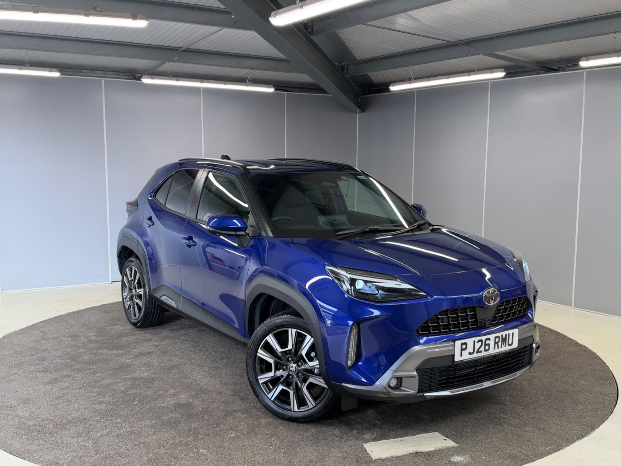 Main listing image - Toyota Yaris Cross