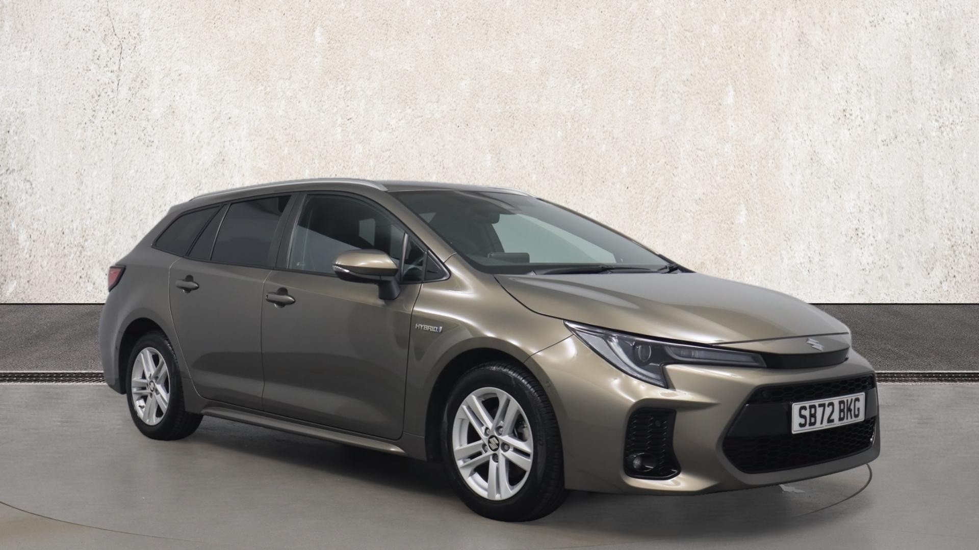 Main listing image - Suzuki Swace