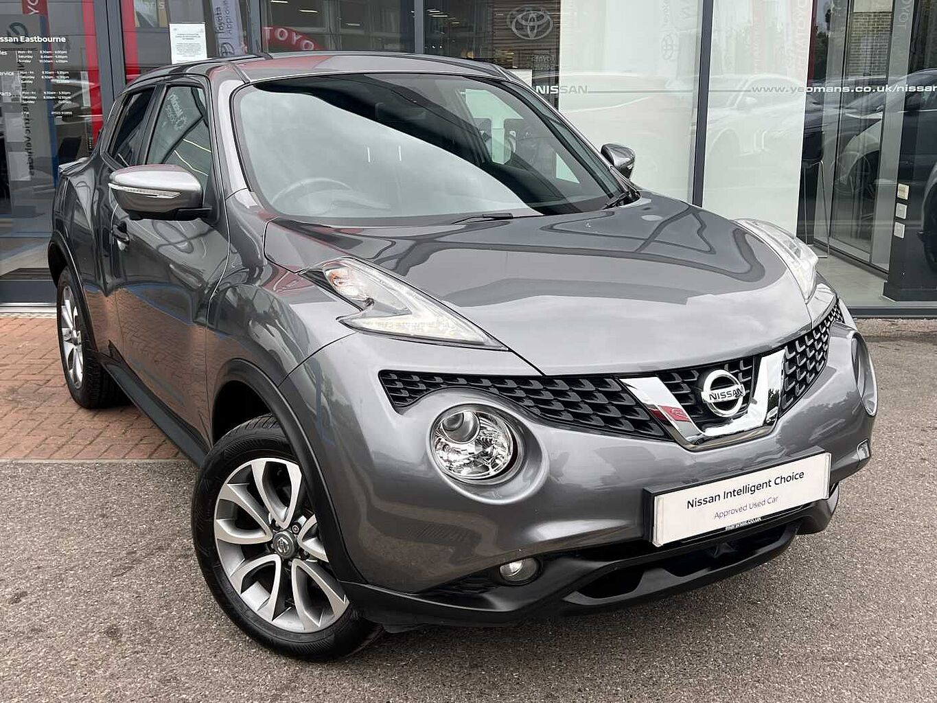 Main listing image - Nissan Juke