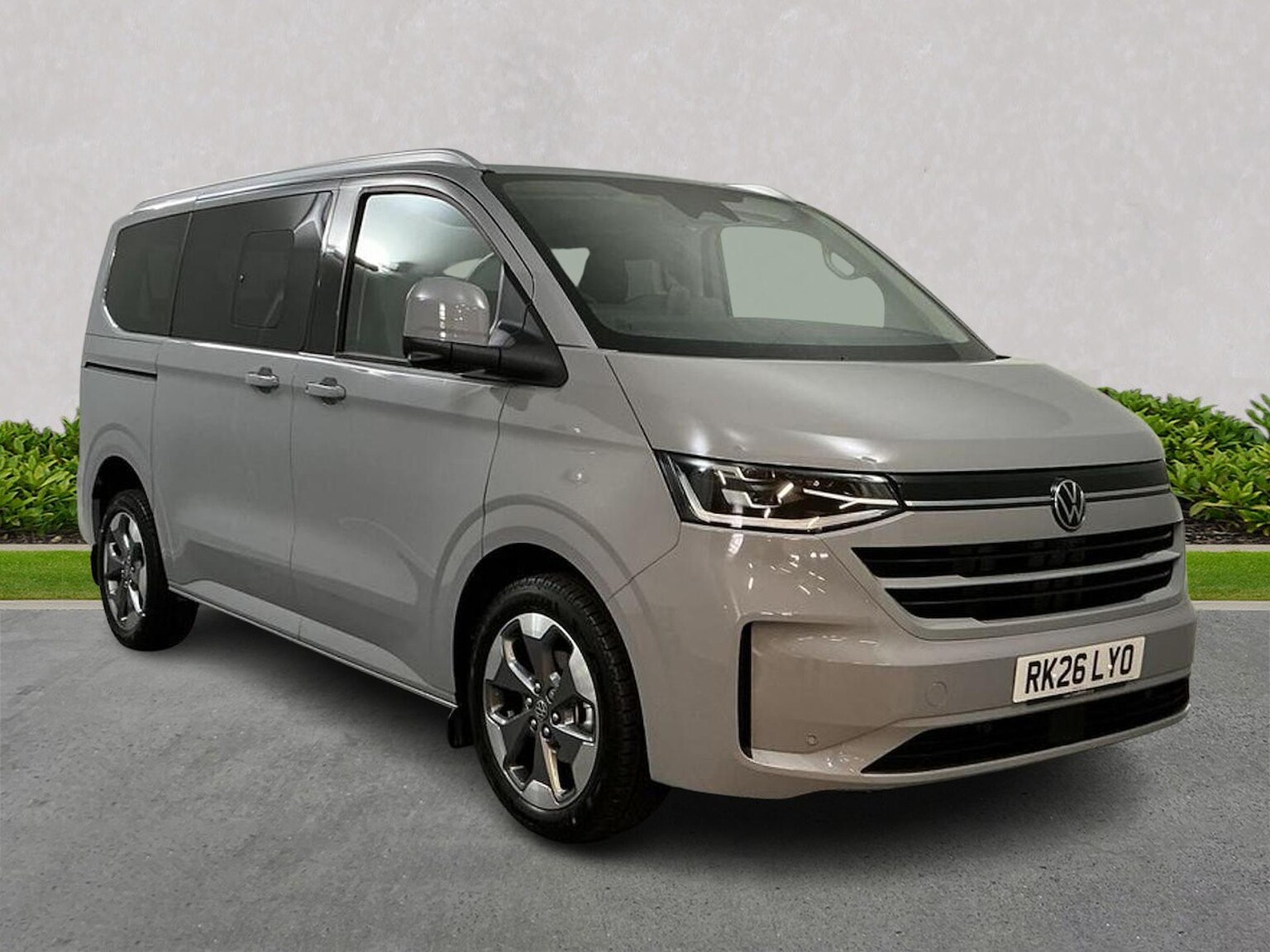 Main listing image - Volkswagen Transporter Shuttle