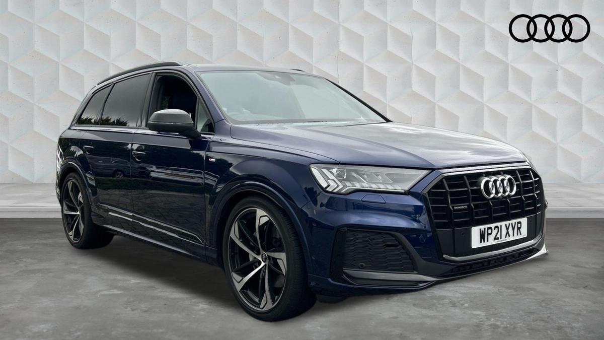 Main listing image - Audi Q7