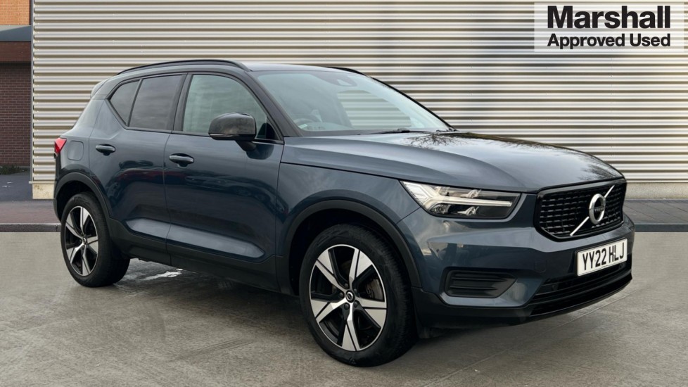 Main listing image - Volvo XC40 Recharge