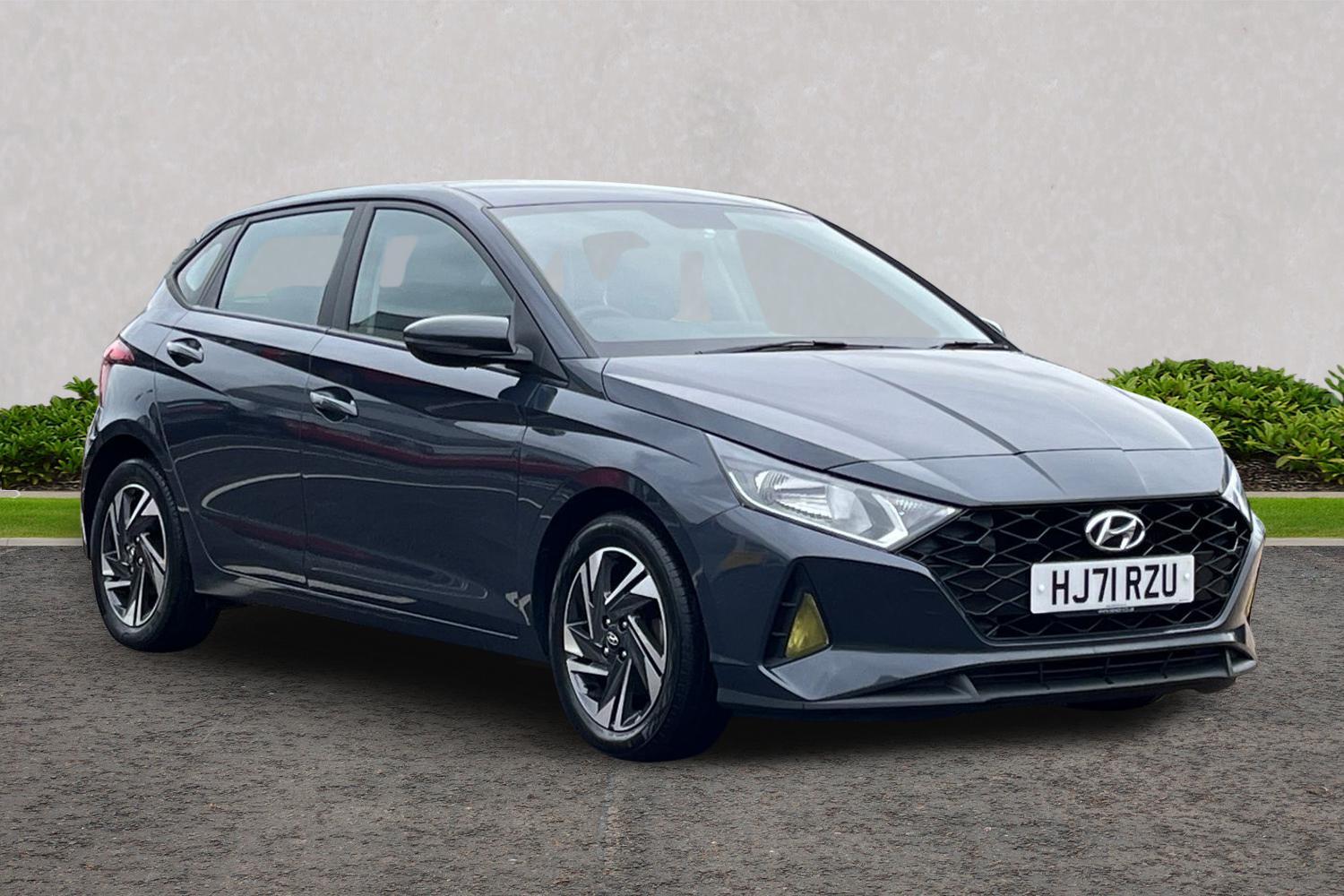 Main listing image - Hyundai i20