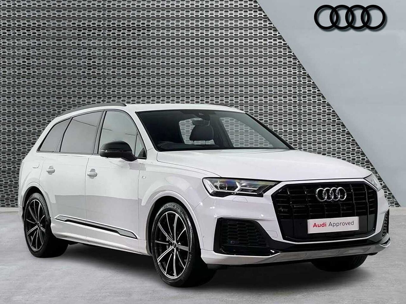 Main listing image - Audi Q7