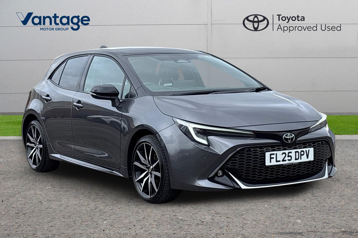Main listing image - Toyota Corolla