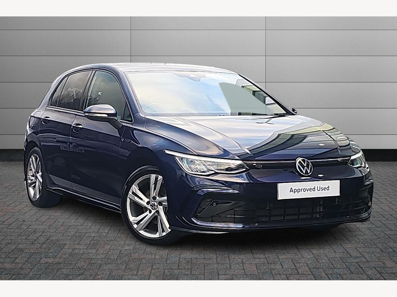 Main listing image - Volkswagen Golf