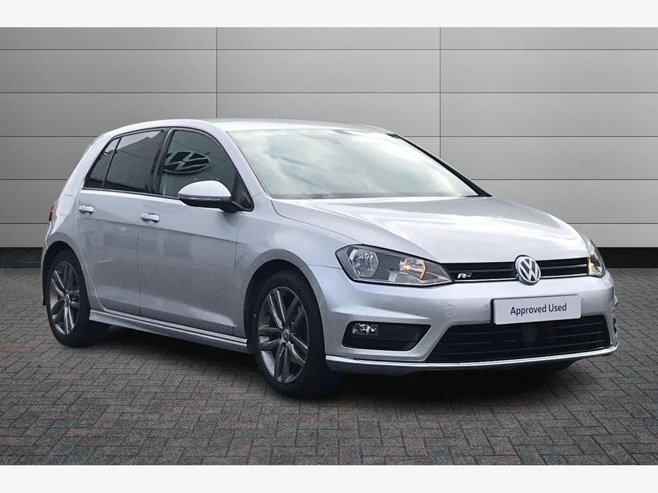 Main listing image - Volkswagen Golf