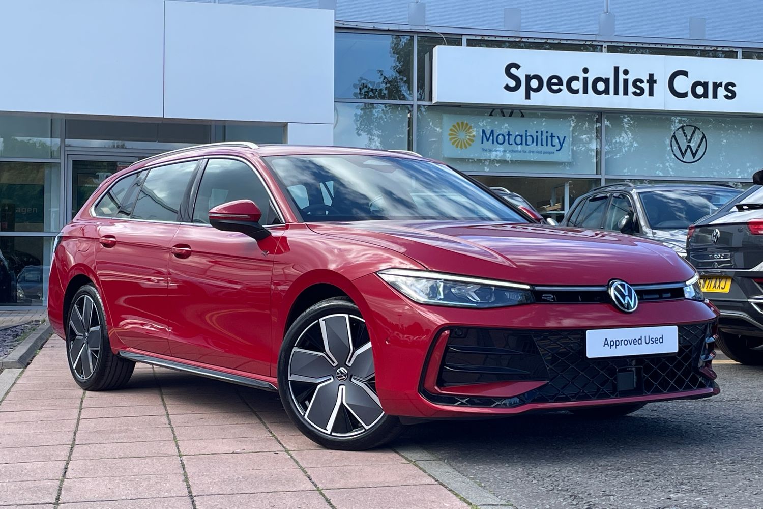 Main listing image - Volkswagen Passat Estate