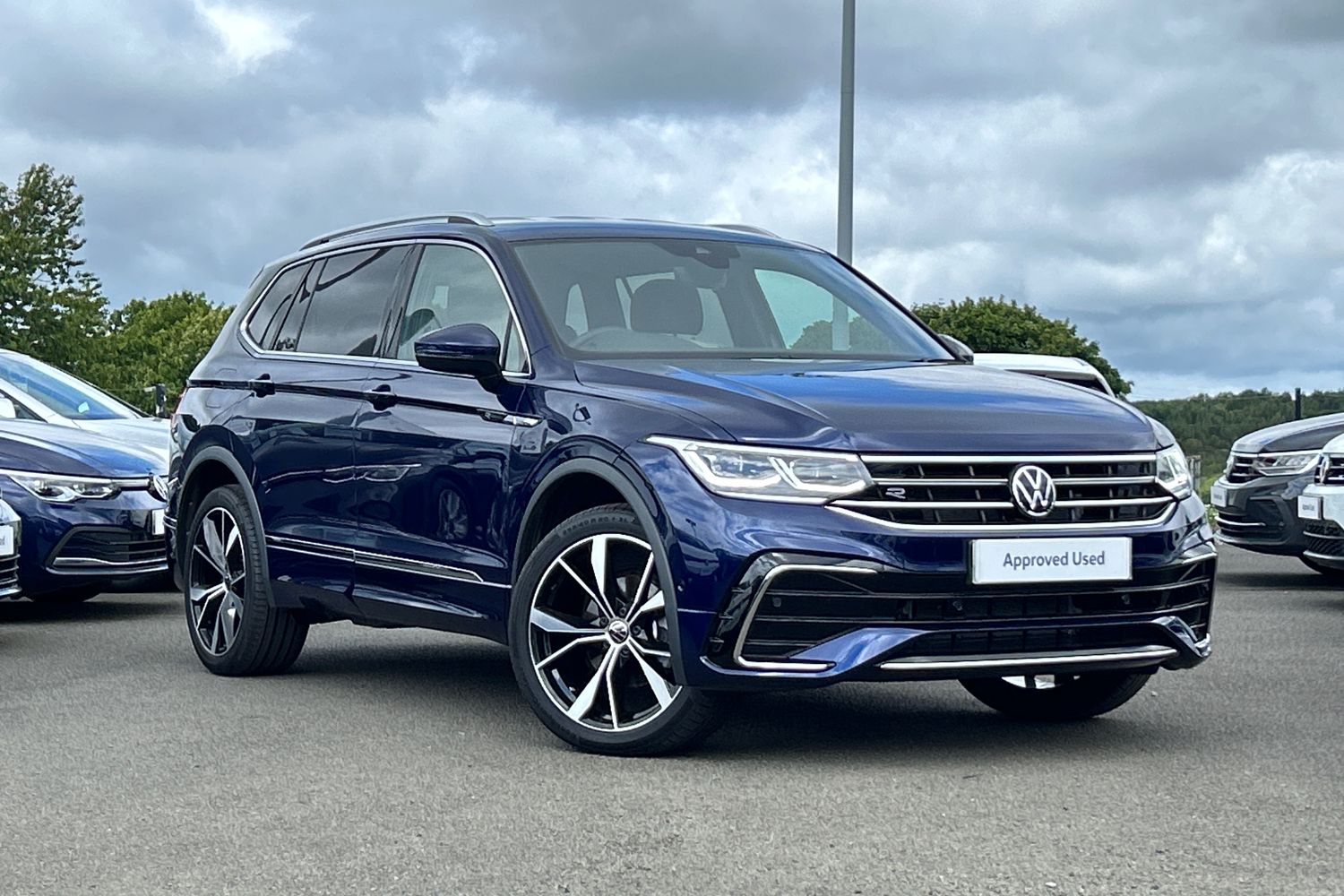 Main listing image - Volkswagen Tiguan Allspace