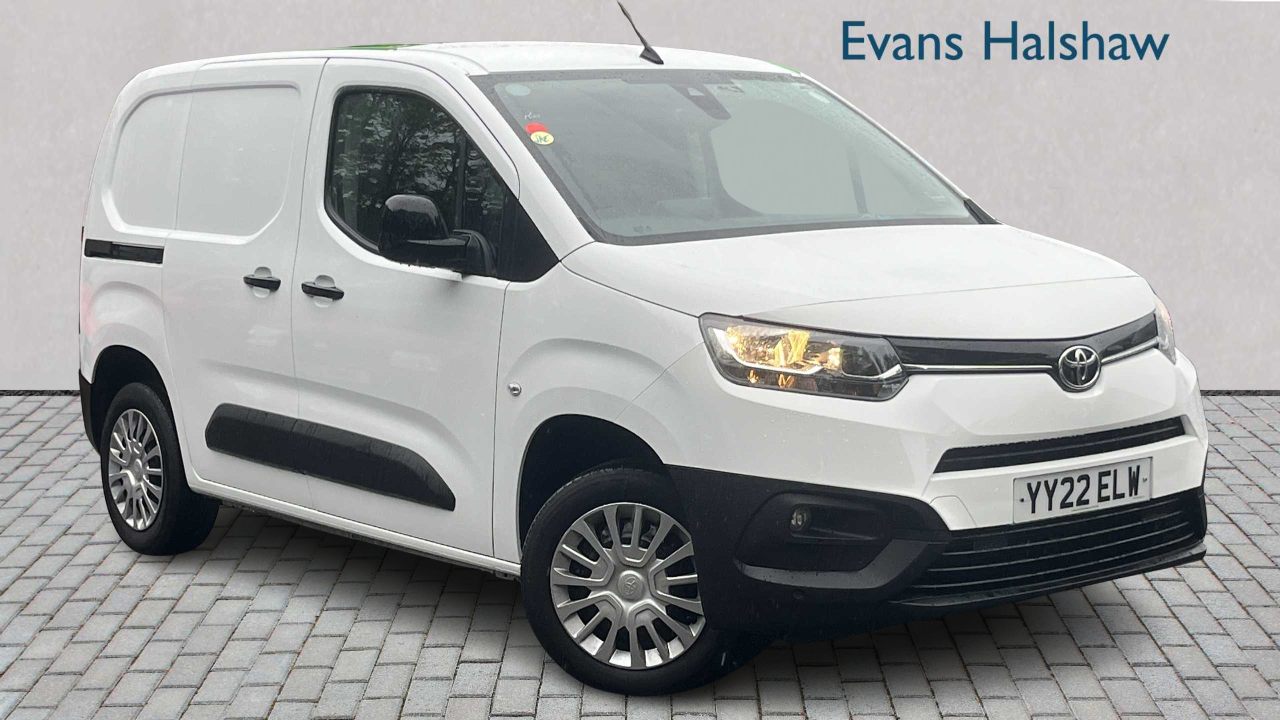 Main listing image - Toyota Proace City