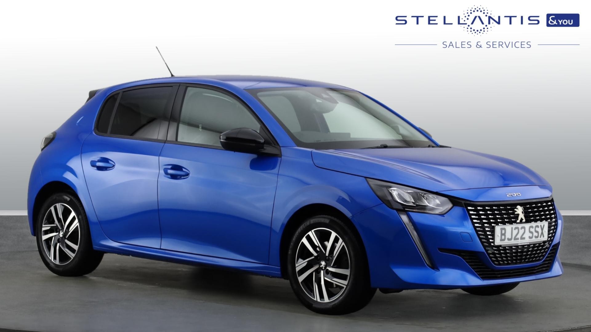 Main listing image - Peugeot 208