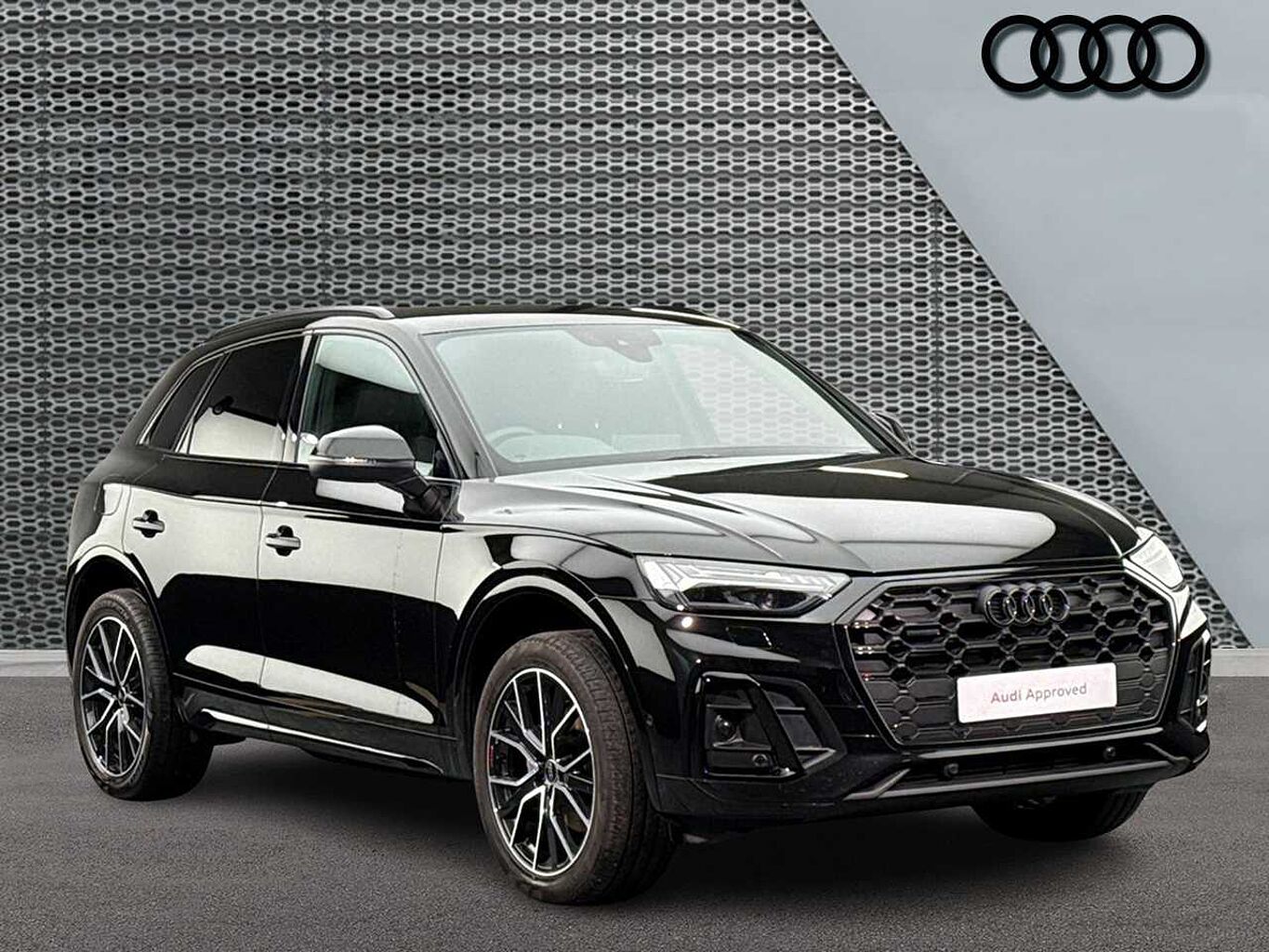 Main listing image - Audi Q5